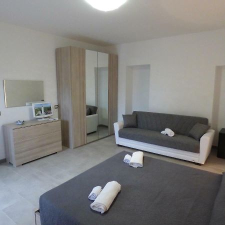 B&B Fiori Di Pesco Fertilia Exteriör bild