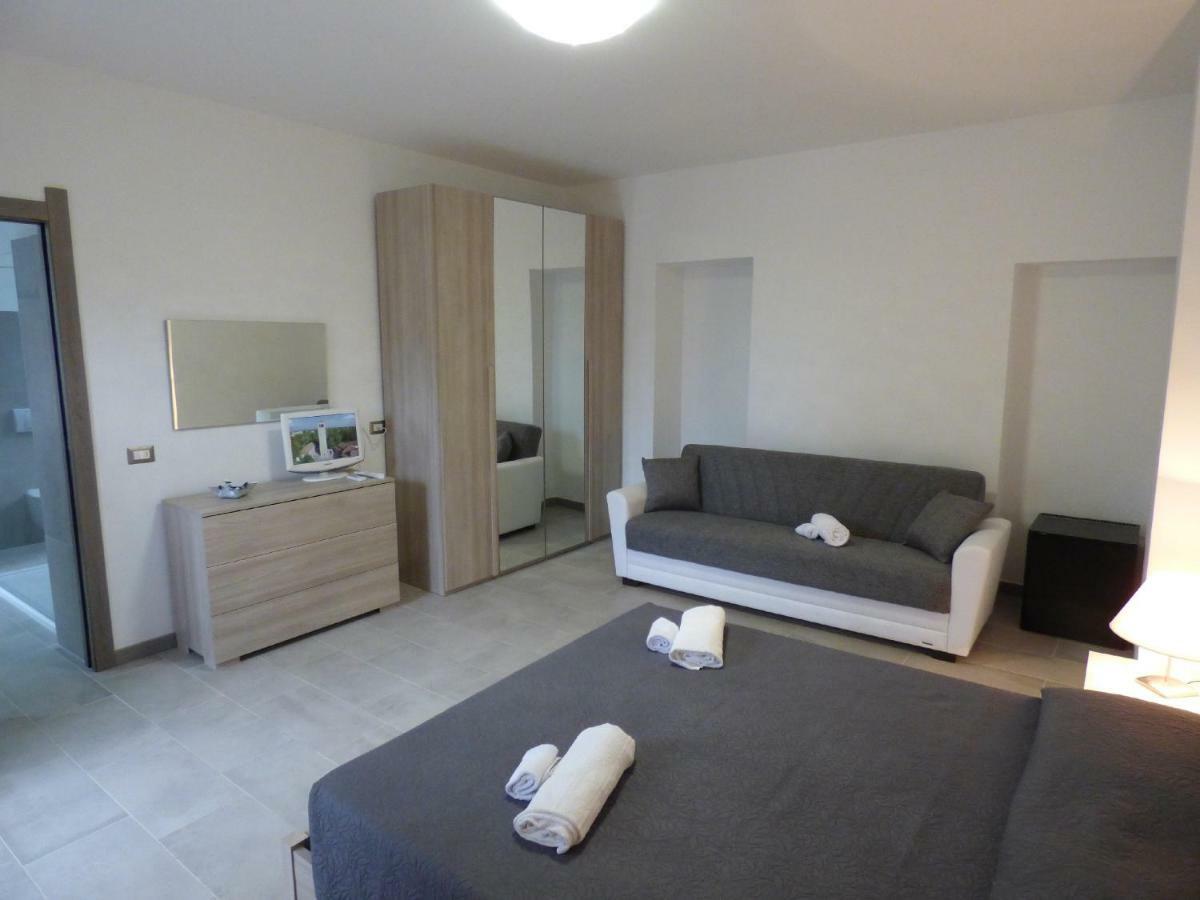 B&B Fiori Di Pesco Fertilia Exteriör bild