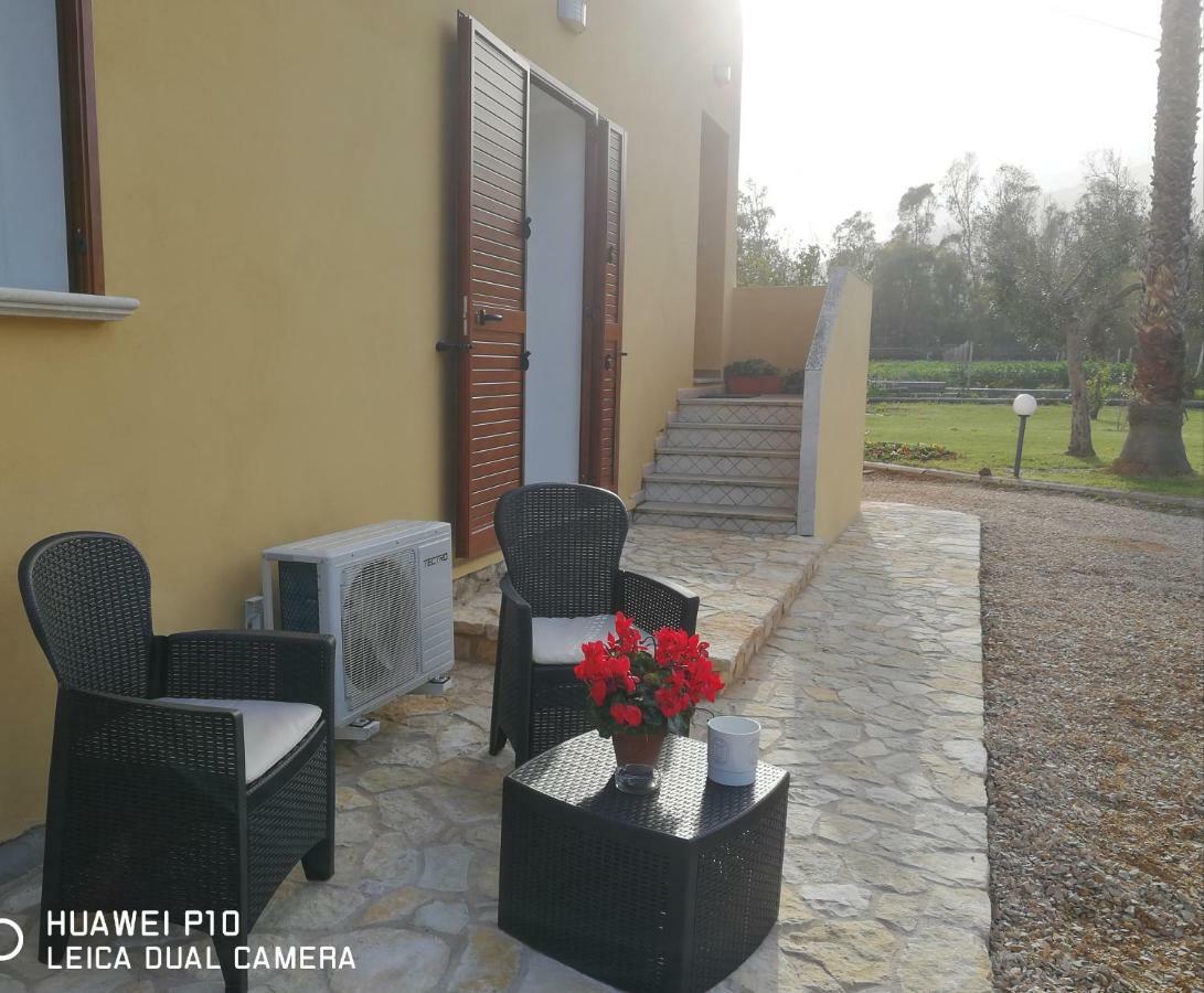 B&B Fiori Di Pesco Fertilia Exteriör bild
