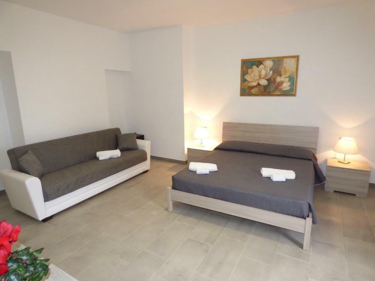 B&B Fiori Di Pesco Fertilia Exteriör bild