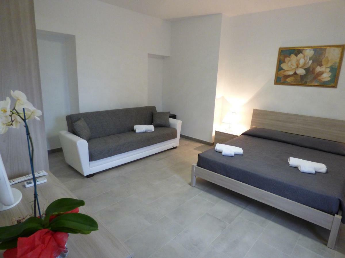 B&B Fiori Di Pesco Fertilia Exteriör bild