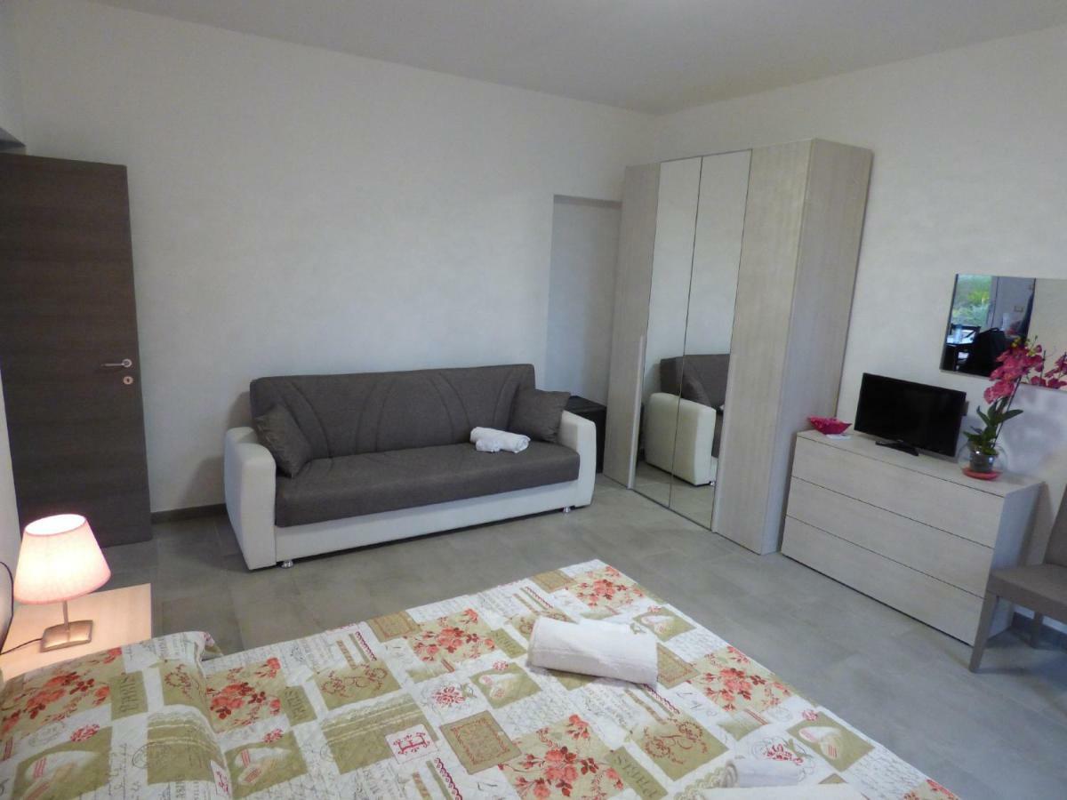 B&B Fiori Di Pesco Fertilia Exteriör bild